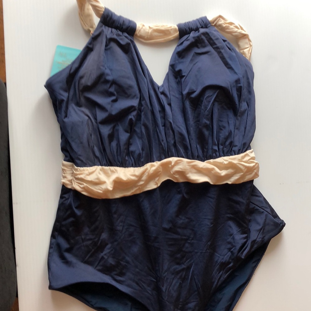 Robyn Lawley Plus Ruched One Piece - Picture 3 of 4
